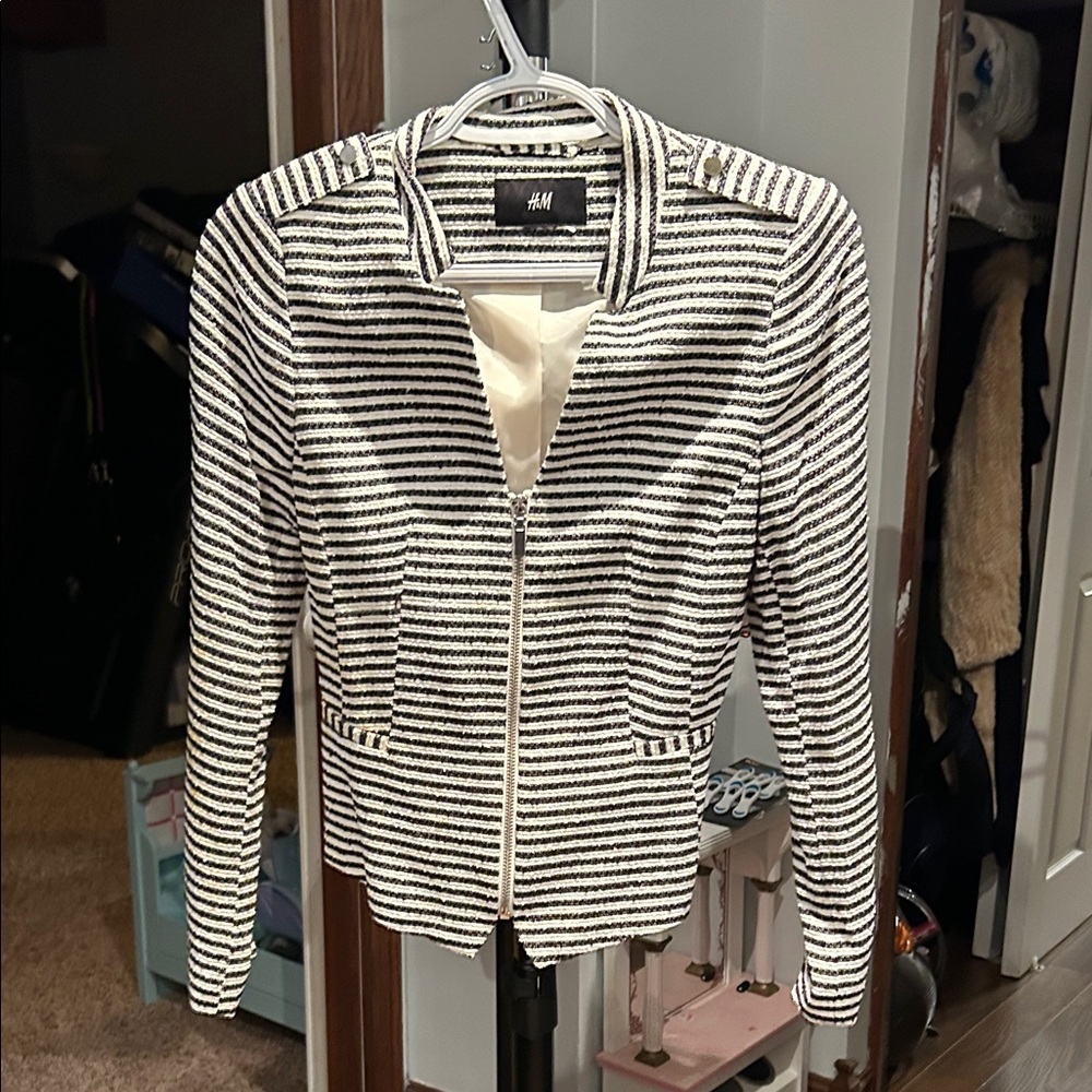 H&M Monochrome Striped Women's Blazer